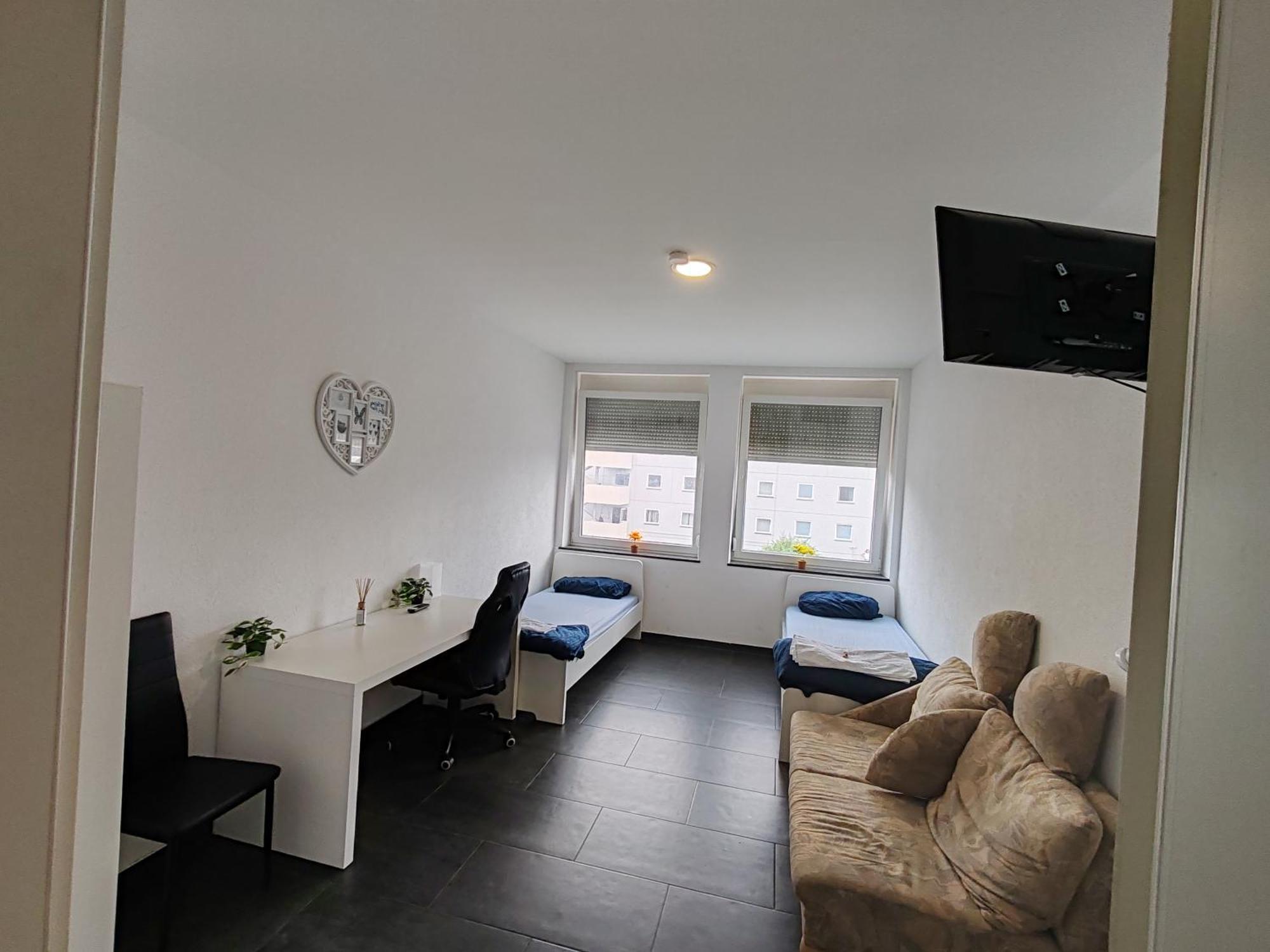 Maya Zimmer Zentral & Praktisch Heilbronn Exterior foto